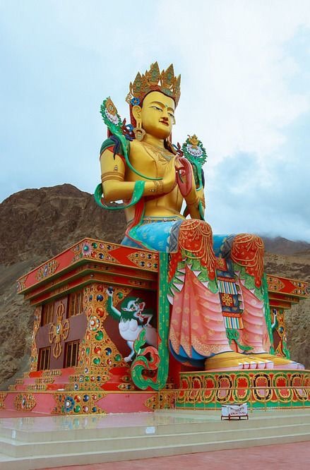 deskit monastry ladakh buddha
